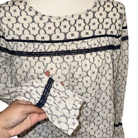 Crown & Ivy PS Cream Top Navy Trim Peasant Boho LS Cotton - Picture 7 of 8